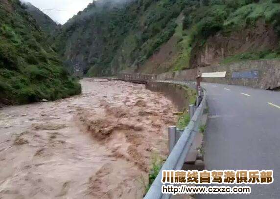 川藏線路況