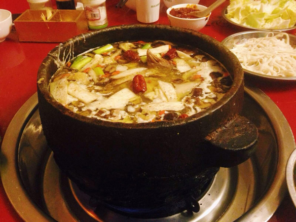 成都租車進藏看林芝桃花飲食攻略