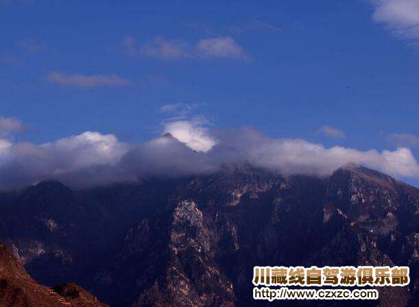 墨爾多山