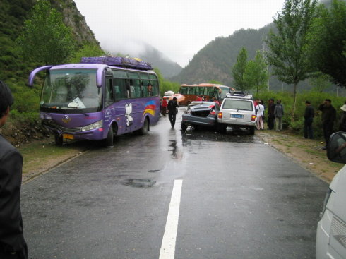  2015川藏線自駕游車禍頻發(fā)